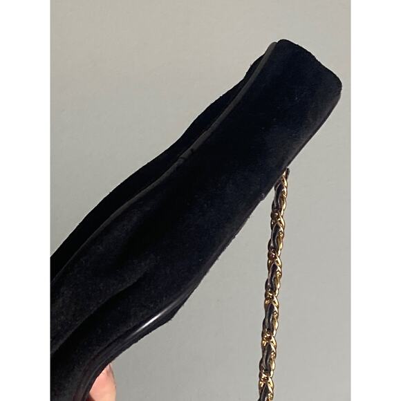 Ann Taylor Y2K Vintage Black Suede Leather Chain Strap Crest Crossbody Bag - Picture 7 of 8